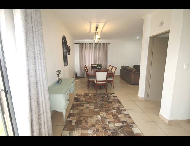 4 BEDROOM HOUSE FOR SALE IN ANDEON